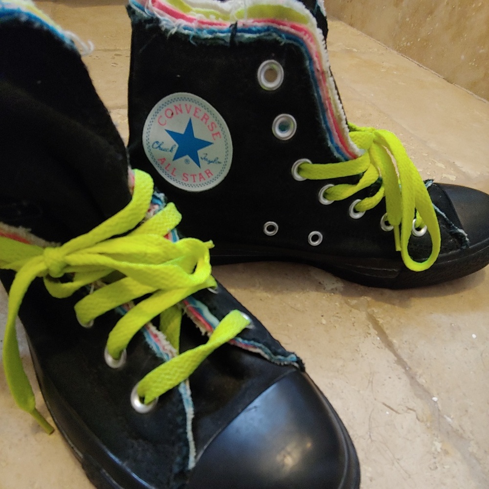 Converse